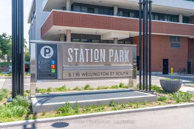 Additional image 2 of 15 Wellington St Unit 1906