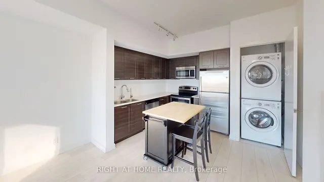 Additional image 9 of 2200 Lake Shore Blvd Unit 1505