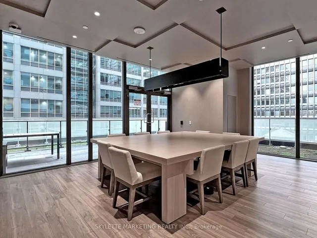 Additional image 24 of 25 Richmond St Unit 1411