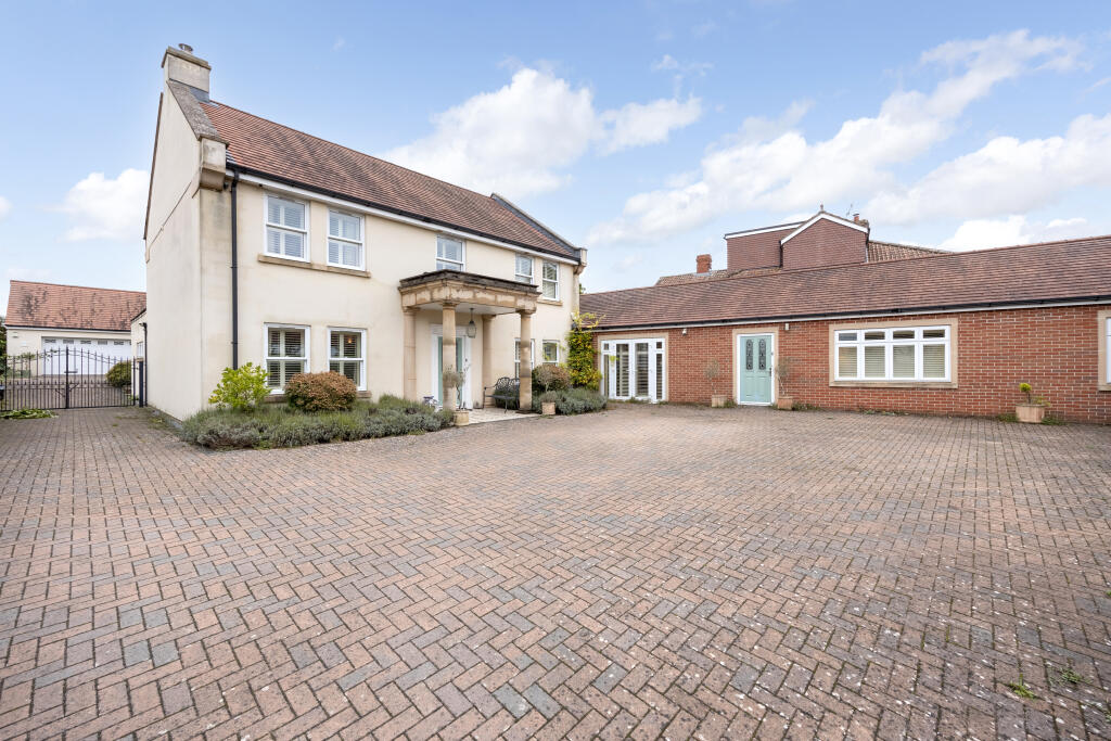 Additional image 31 of Oak Tree House, Hilperton