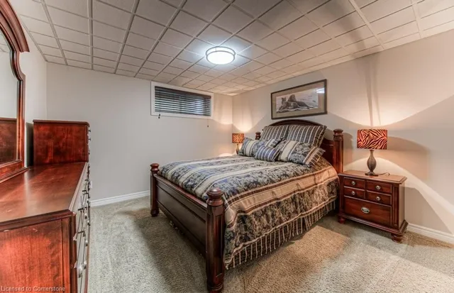 Additional image 45 of 55 Wagon St