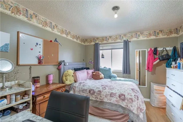 Additional image 17 of 35 Parkland Cres