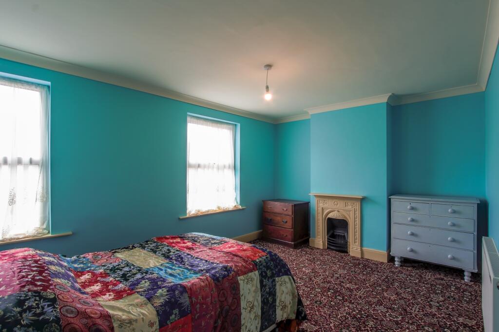 Additional image 6 of 22 Manor Road, Yeovil