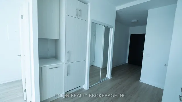 Additional image 6 of 286 Main St Unit 606