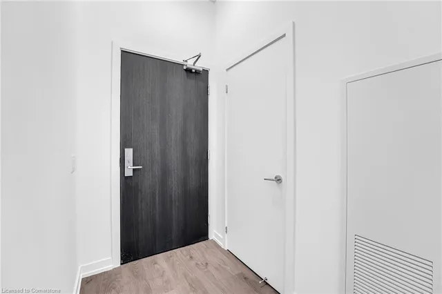 Additional image 9 of 55 Duke St Unit 502