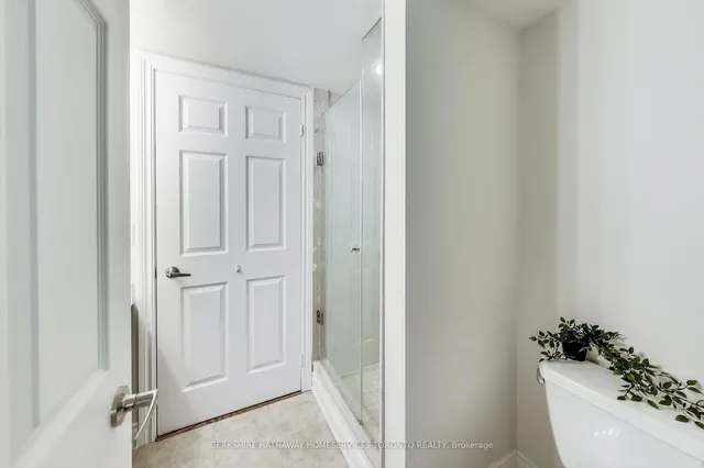 Additional image 26 of 761 Bay St Unit 304