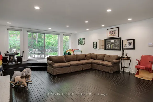 Additional image 22 of 77 Coldstream Ave