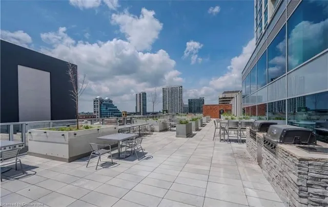 Additional image 8 of 60 Frederick St Unit 2002