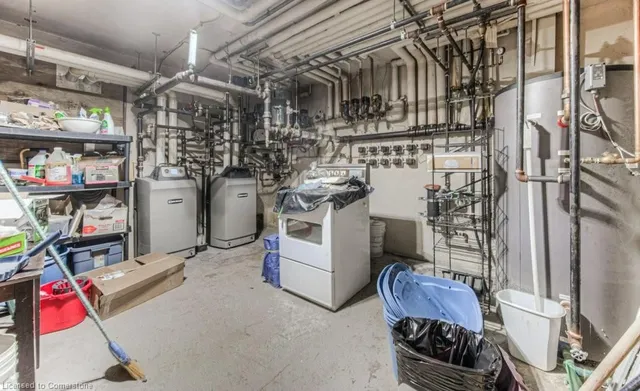 Additional image 10 of 15 Floral Cres