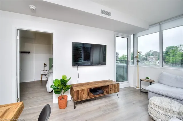 Additional image 12 of 85 Duke St Unit 205