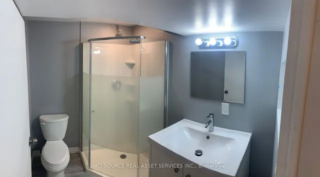 Additional image 19 of 163 Fourth Ave