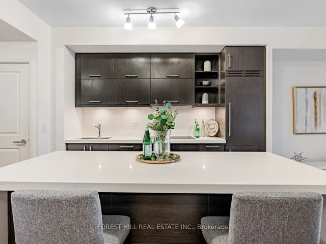 Additional image 18 of 1080 Bay St Unit 505