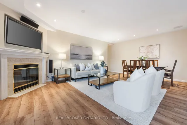 Additional image 4 of 3267 King St Unit PH #7