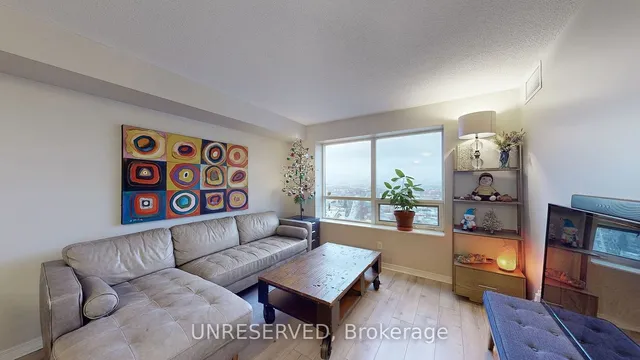 Additional image 4 of 61 Heintzman St Unit 1412