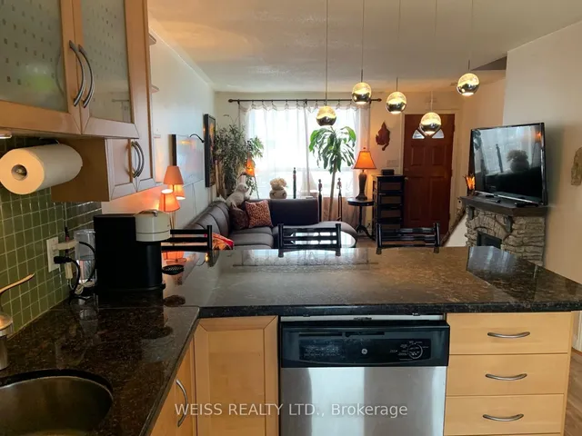 Additional image 2 of 3 Khedive Ave