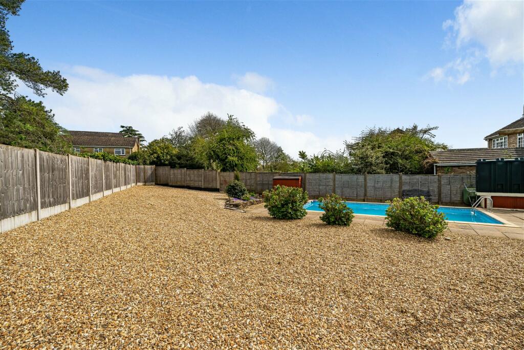 Additional image 16 of Treetops, Leystone Close, Frome BA11 2JY