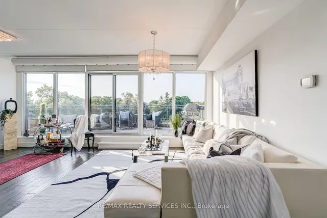 Additional image 16 of 588 Annette St Unit 503