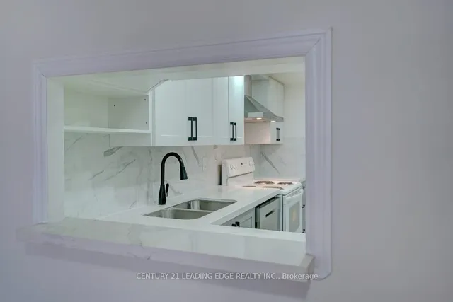 Additional image 23 of 2466 Eglinton Ave Unit 1610