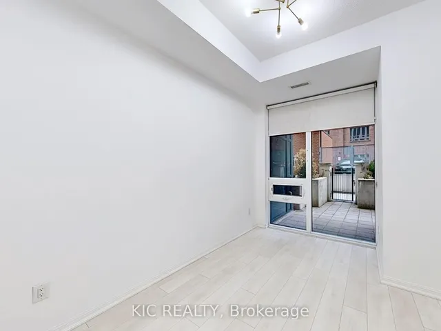 Additional image 17 of 400 Adelaide St Unit 107