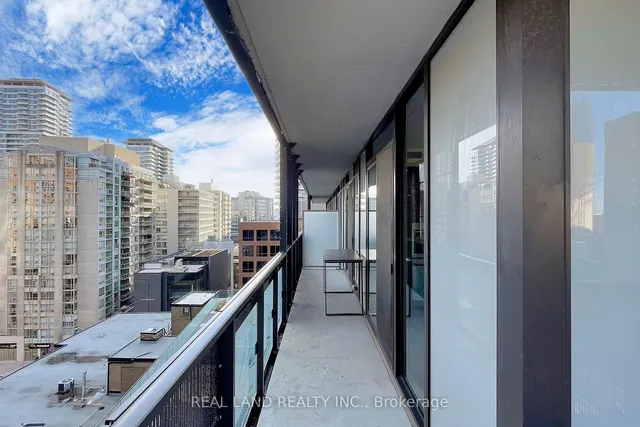 Additional image 31 of 8 Eglinton Ave Unit 608