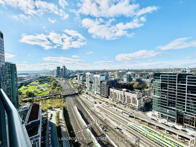 Additional image 10 of 21 Iceboat Terr Unit 3215