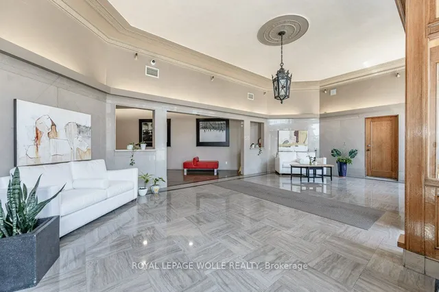 Additional image 10 of 404 King St Unit 217