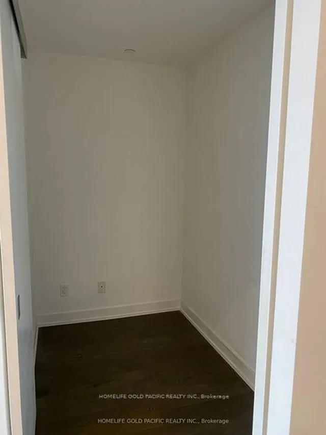 Additional image 8 of 25 Richmond St Unit 3304