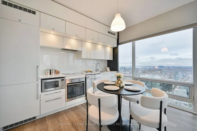 Additional image 7 of 15 Grenville St Unit 5004