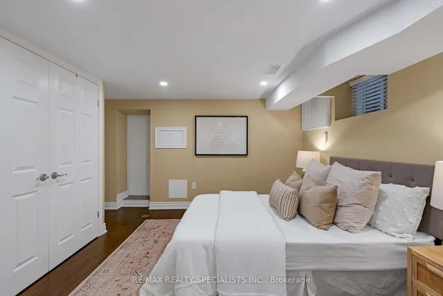 Additional image 22 of 1655 Keele St