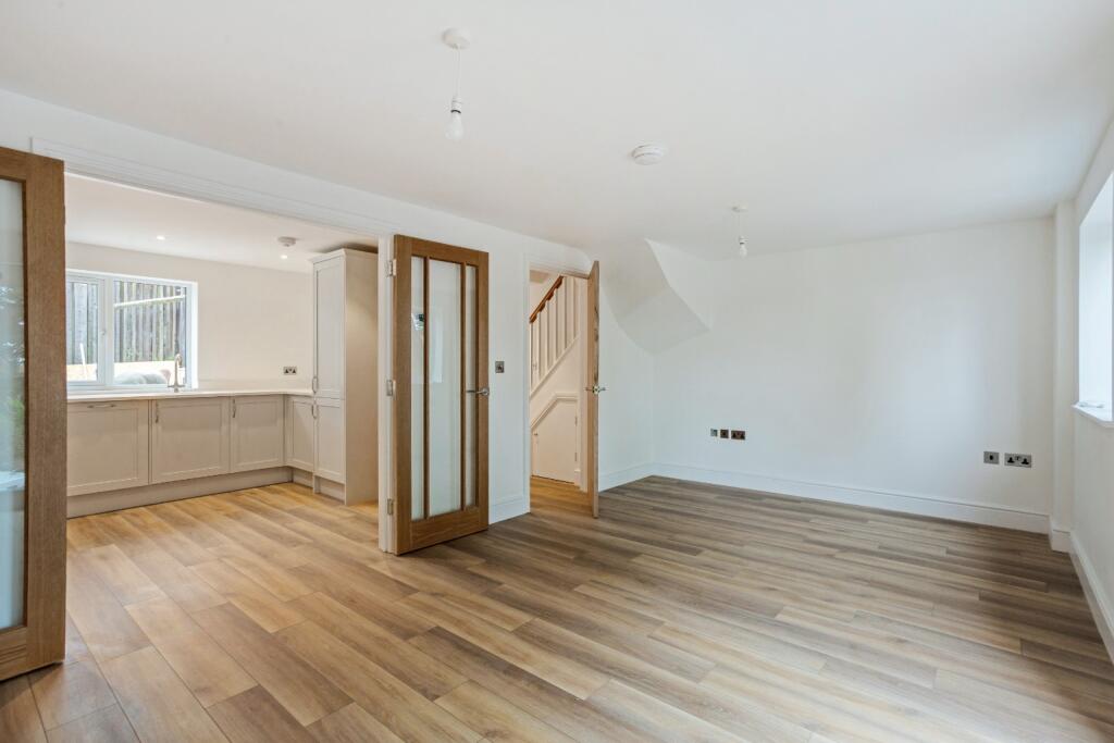 Additional image 3 of Frome, Somerset, BA11