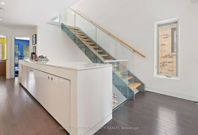 Additional image 21 of 317 Keewatin Ave