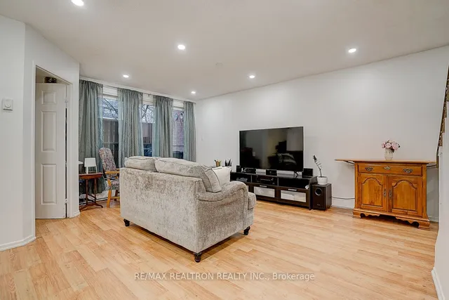 Additional image 14 of 100 Mornelle Crt Unit 1083