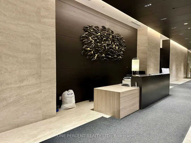 Additional image 7 of 2221 Yonge St Unit 3711