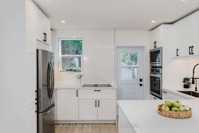 Additional image 15 of 757 Sammon Ave