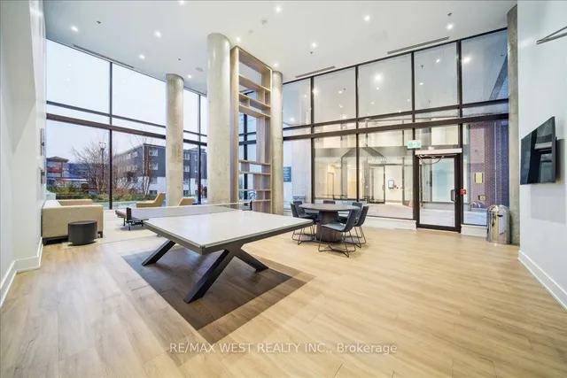 Additional image 2 of 3100 Keele St Unit 1025