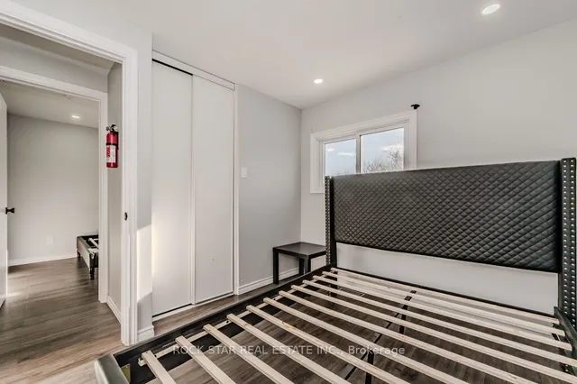 Additional image 15 of 77 Timberlane Cres