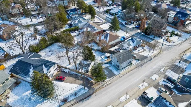 Additional image 8 of 64 Woolwich St