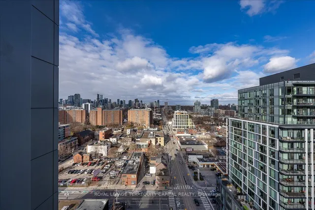 Additional image 35 of 120 Parliament St Unit 1805