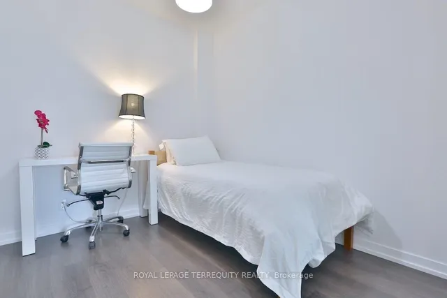 Additional image 16 of 98 Lillian St Unit 210