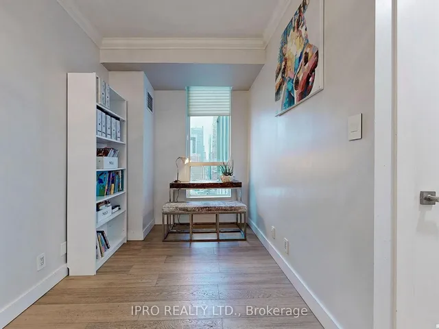 Additional image 12 of 228 Queens Quay Unit SPH2701