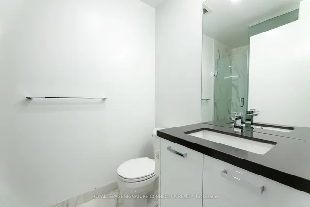 Additional image 10 of 195 McCaul St Unit 1415