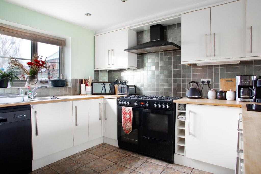 Additional image 3 of Oxendale, Street