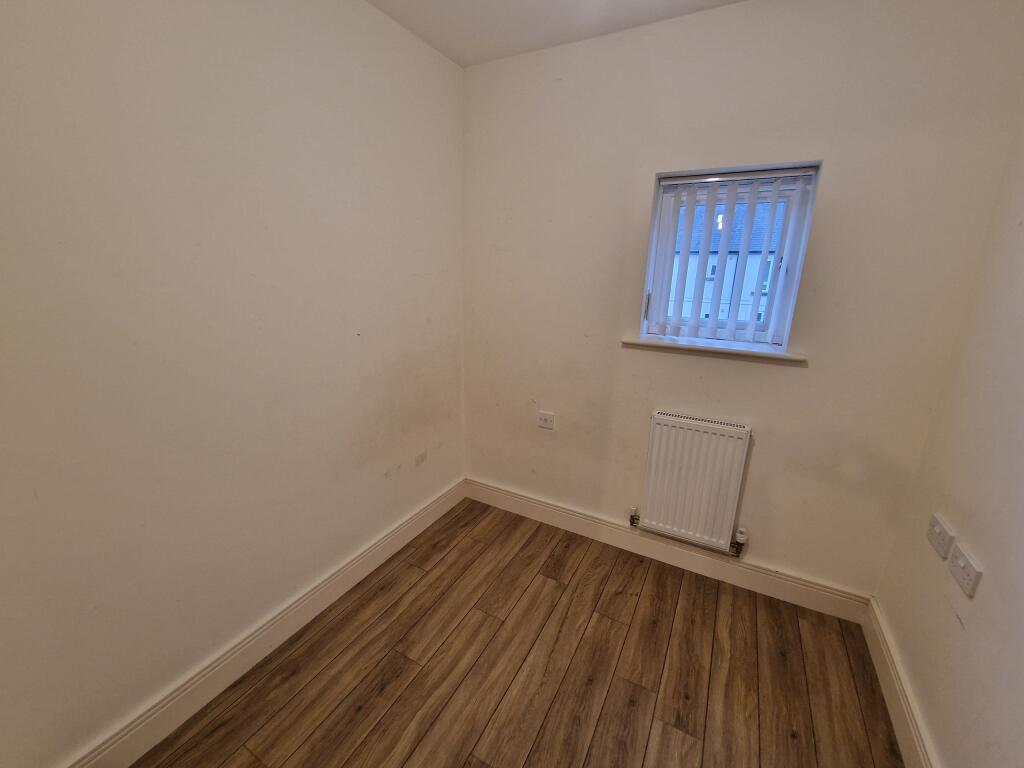 Additional image 9 of Summer House Terrace, Yeovil, Somerset, BA20 1NL