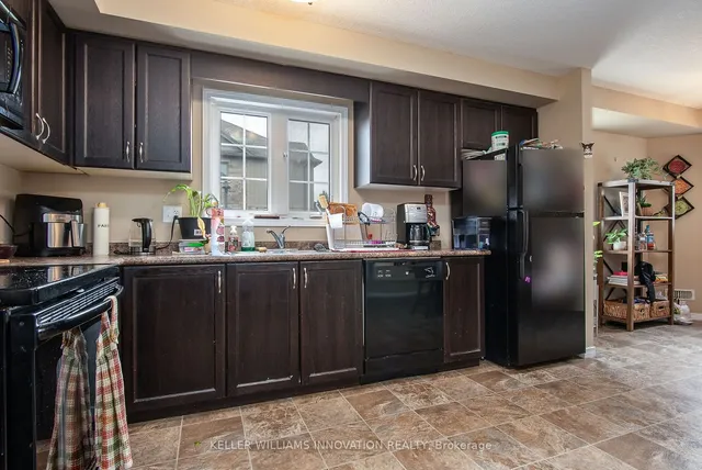 Additional image 15 of 931 Glasgow St Unit 9c