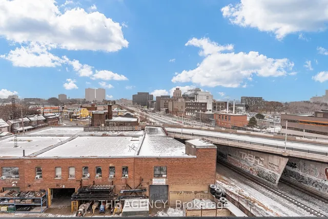 Additional image 25 of 383 Sorauren Ave Unit 711