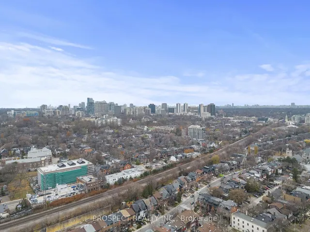 Additional image 37 of 346 Davenport Rd Unit 403