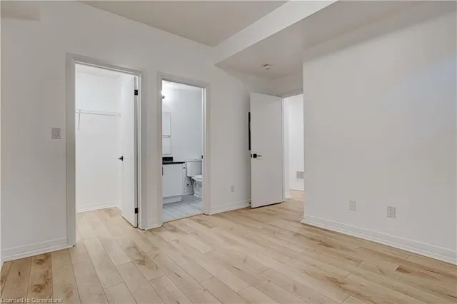 Additional image 30 of 261 Woodbine Ave Unit 71