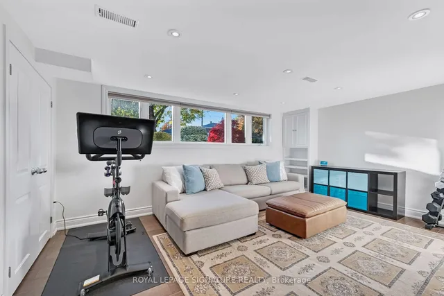 Additional image 23 of 21 Page Ave