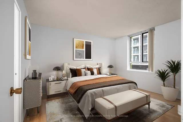 Additional image 17 of 633 Bay St Unit 807