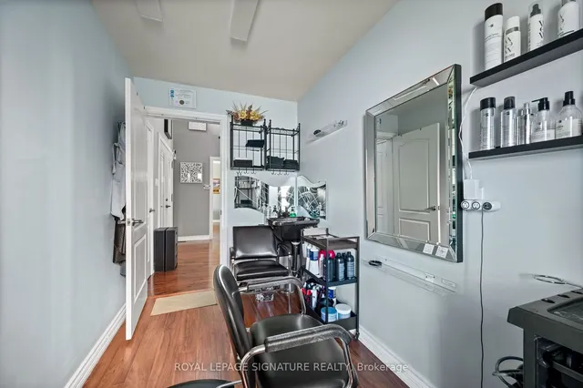 Additional image 15 of 18 Esposito Crt